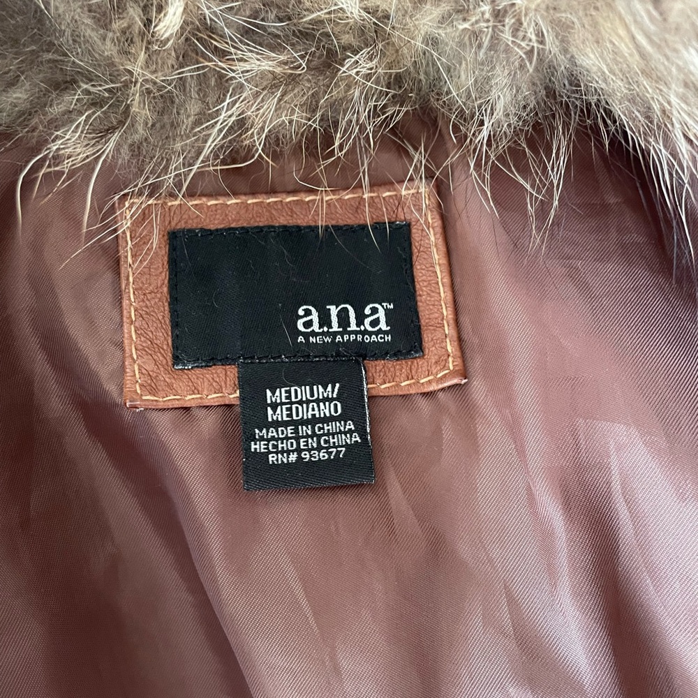 Jacket - Picture 6 of 6